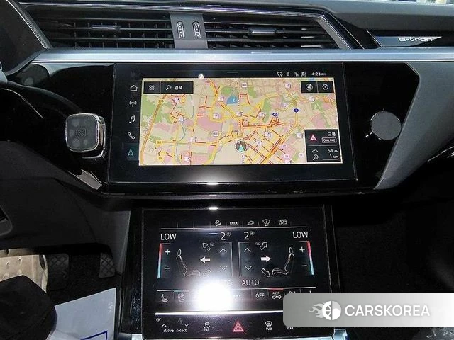 Audi e-Tron 2021 Черный из Кореи, фото 4