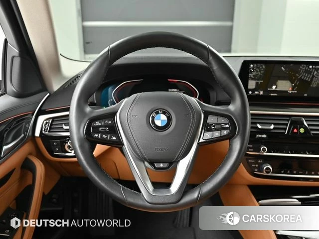 BMW 5 Series (G30) 2020 Белый из Кореи, фото 4