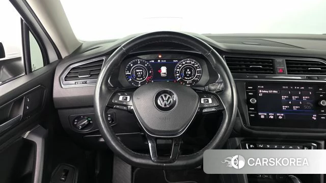 Volkswagen Tiguan Allspace 2018 Белый из Кореи, фото 4