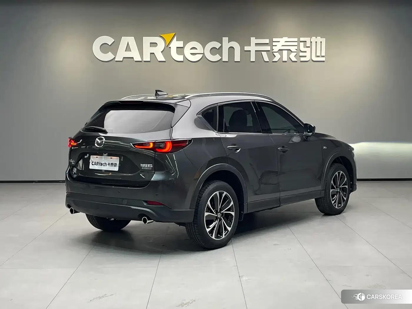 Mazda CX-5 2022 Silver/gray из Китая, фото 5