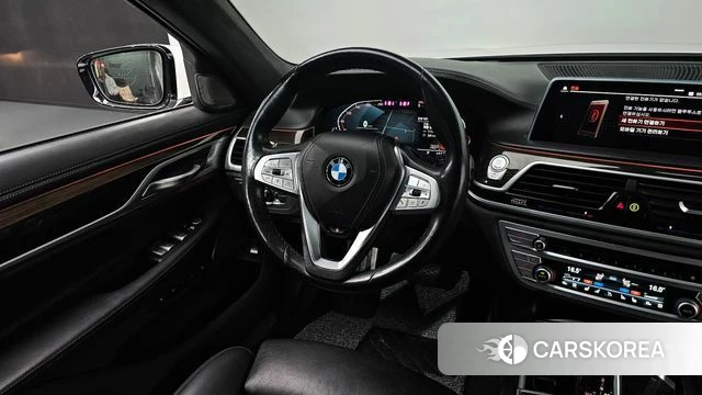 BMW 7 Series (G11) 2019 Белый из Кореи, фото 4