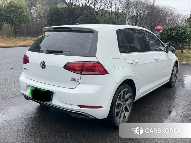 Volkswagen Golf 2020 Белый из Китая, фото 4