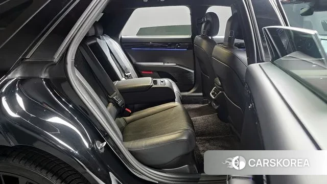 Hyundai Grandeur Hybrid (GN7) 2023 Черный из Кореи, фото 4