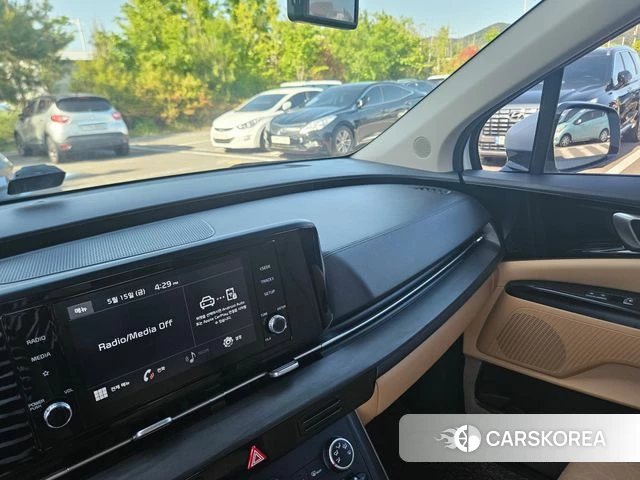 Kia Carnival 4th generation 2021 Белый из Кореи, фото 4