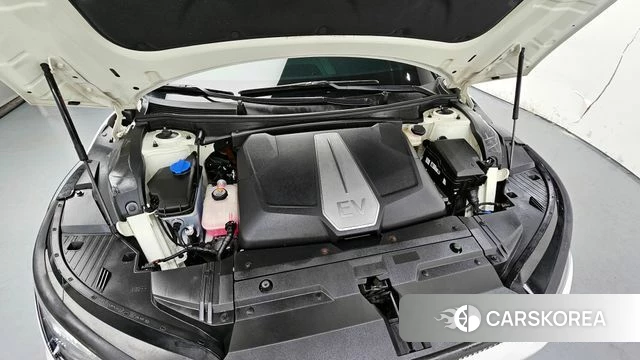 Kia EV6 2022 Белый из Кореи, фото 4