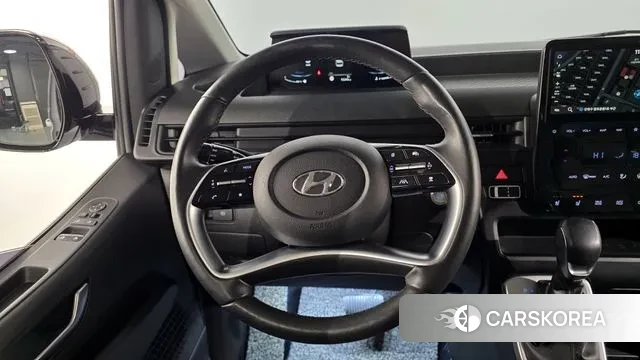 Hyundai Staria 2023 Серебряный из Кореи, фото 4