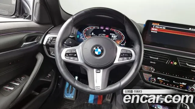 BMW 5 Series (G30) id 2709177 из Кореи 4