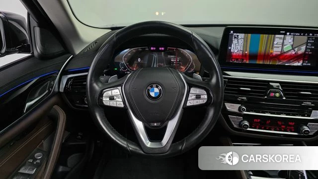 BMW 5 Series (G30) 2021 Черный из Кореи, фото 4