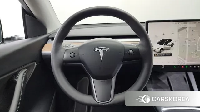 Tesla Model Y 2022 Белый из Кореи, фото 4