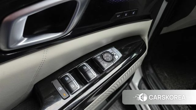Kia Carnival 4th generation 2023 Белый из Кореи, фото 4