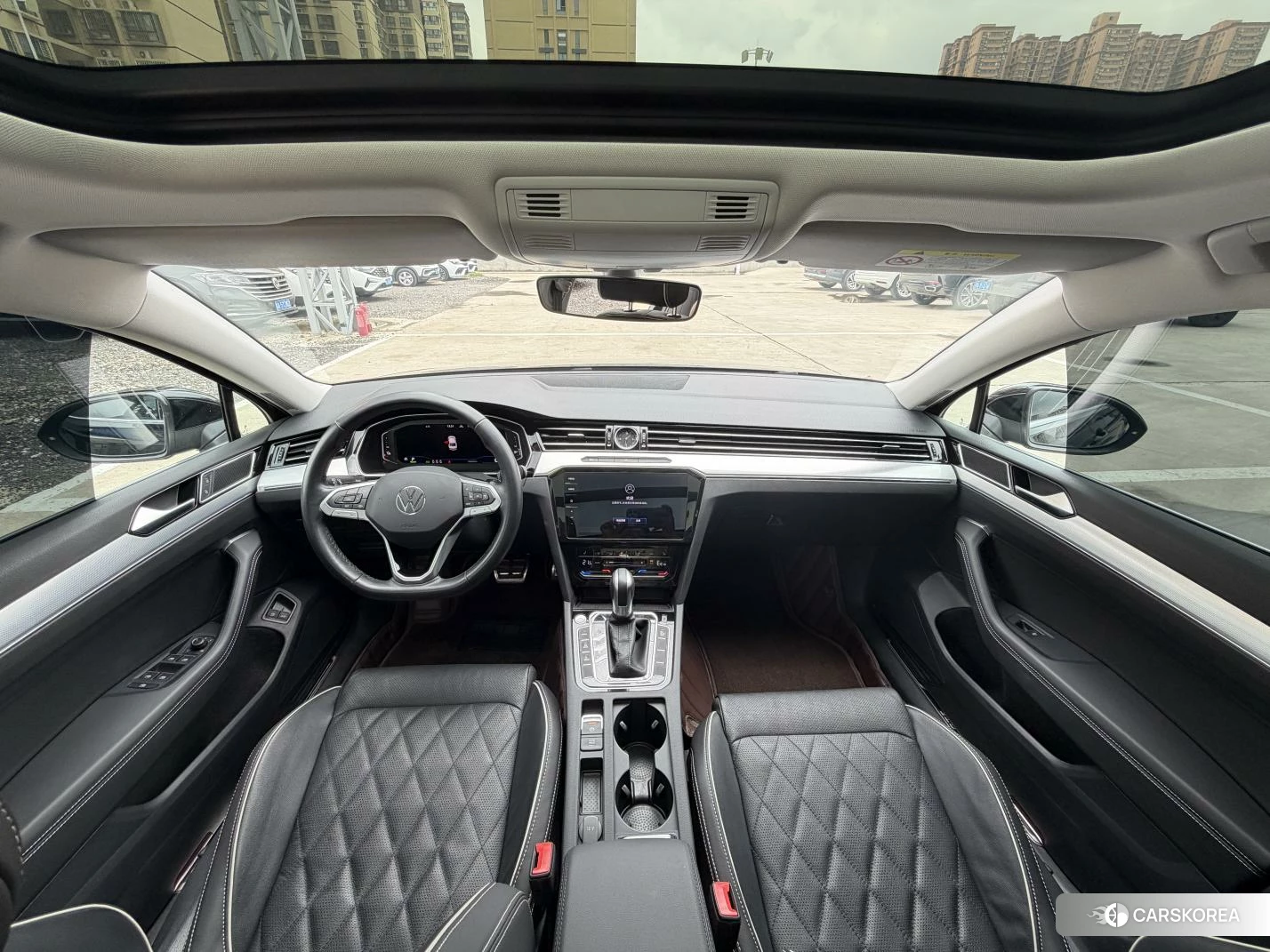 Volkswagen Magotan PHEV 2021 Черный из Китая, фото 4