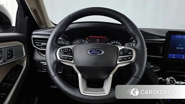 Ford Explorer 6th Generation 2021 Белый из Кореи, фото 4