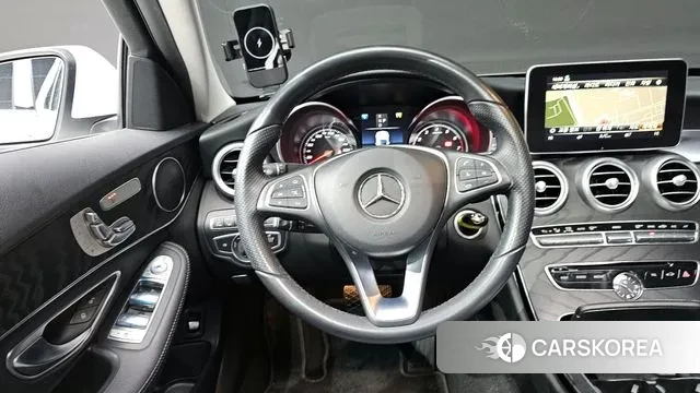 Mercedes-Benz C-Class W205 2018 Белый из Кореи, фото 4