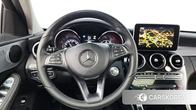 Mercedes-Benz C-Class W205 2018 Белый из Кореи, фото 4