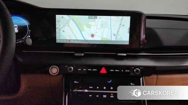 Kia Carnival 4th generation 2023 Белый из Кореи, фото 4