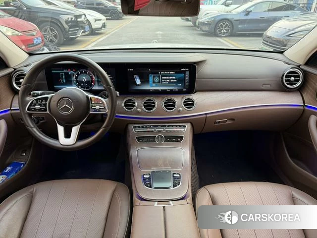 Mercedes-Benz E-class id 3896125 из Китая 4