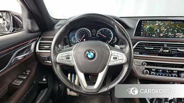 BMW 7 Series (G11) 2018 Синий из Кореи, фото 4