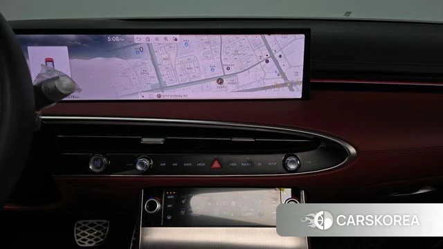 Genesis GV70 2024 Белый из Кореи, фото 4