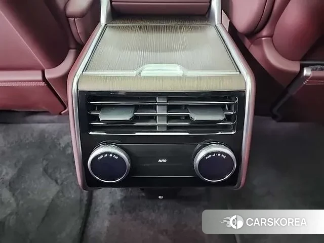 Land Rover Range Rover 5th Generation 2023 Черный из Кореи, фото 4