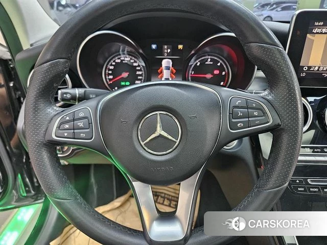 Mercedes-Benz C-Class W205 2018 Черный из Кореи, фото 4