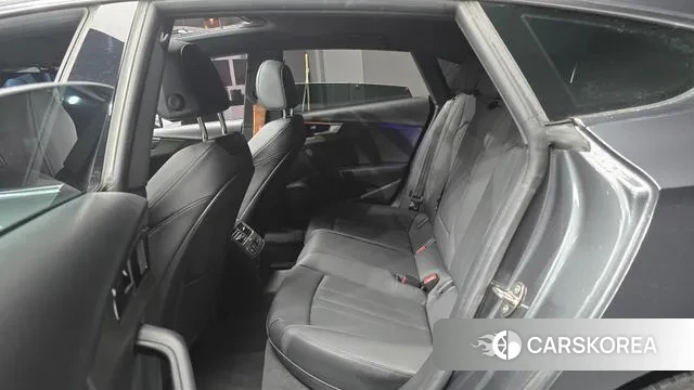 Audi A5 (F5) 2023 Серый из Кореи, фото 4