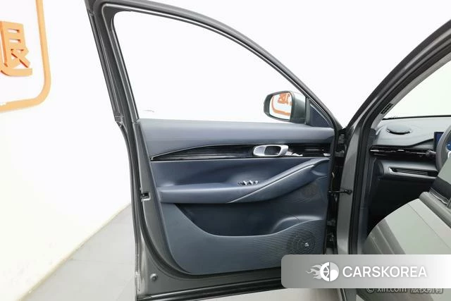 Geely Galaxy Galaxy E5 2025 Темно-серый из Китая, фото 4