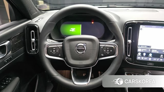 Volvo XC40 Richards 2022 Белый из Кореи, фото 4