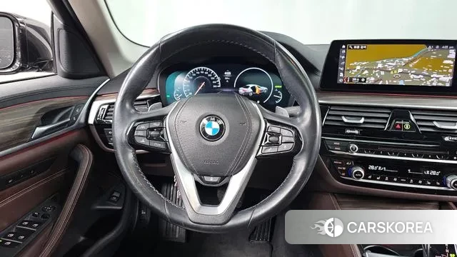 BMW 5 Series (G30) 2019 Черный из Кореи, фото 4