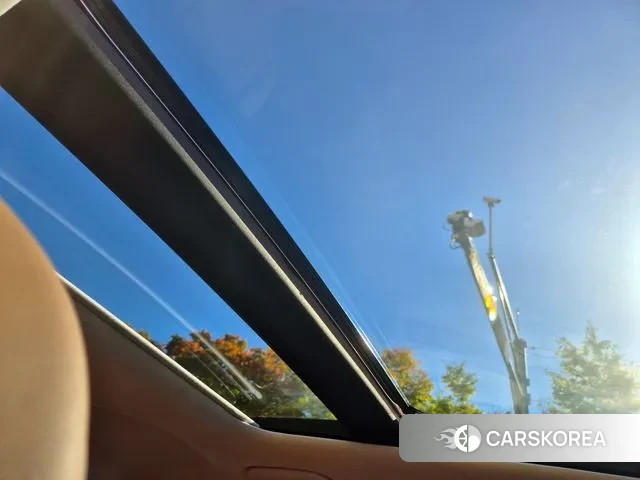 Hyundai Grandeur Hybrid (GN7) 2023 Белый из Кореи, фото 4