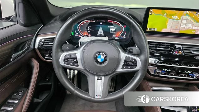 BMW 5 Series (G30) 2020 Белый из Кореи, фото 4
