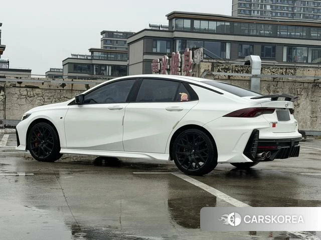 GAC Trumpchi Shadow Leopard 2024 Белый из Китая, фото 4