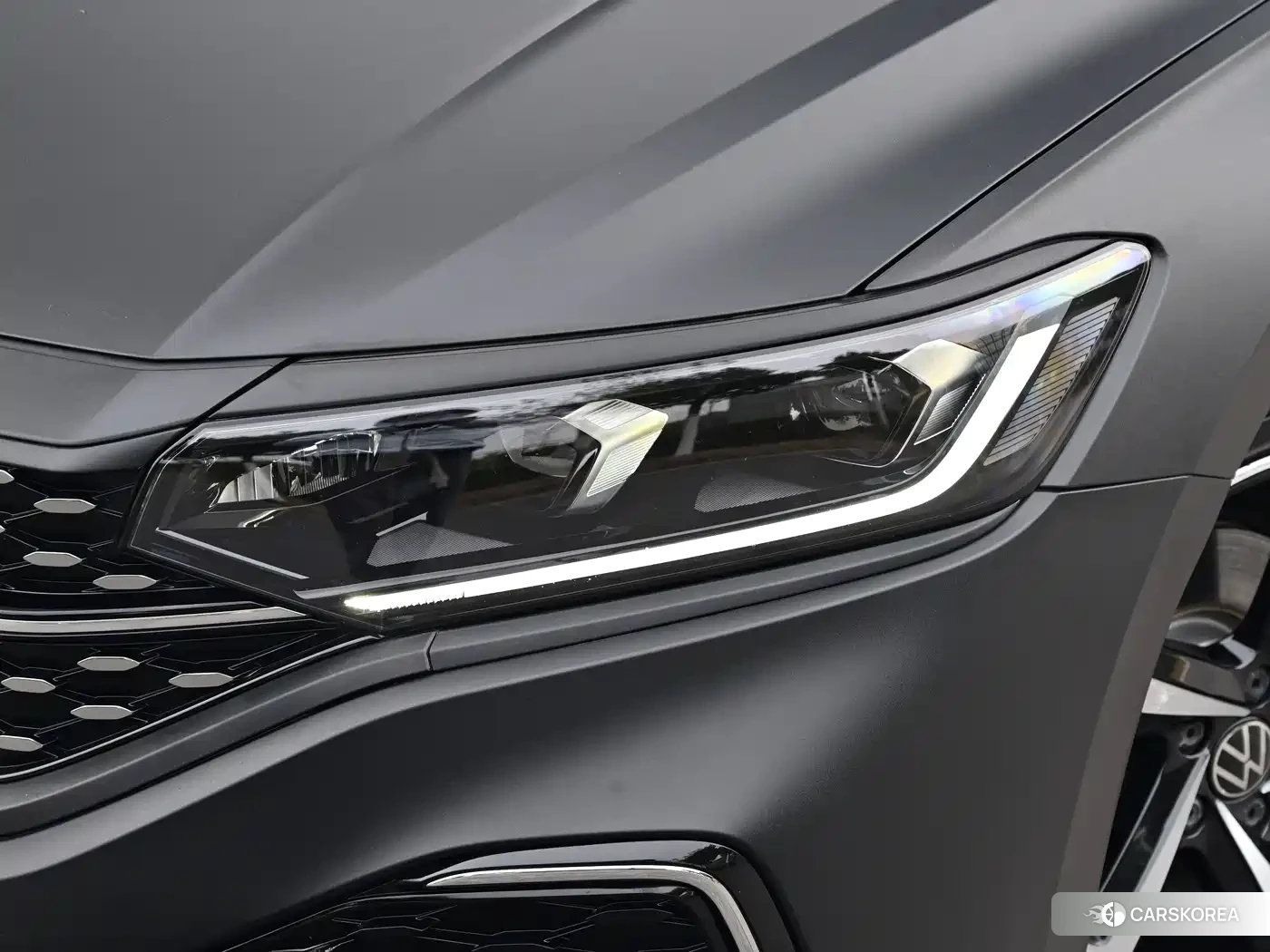 Volkswagen Passat 2024 Черный из Китая, фото 4