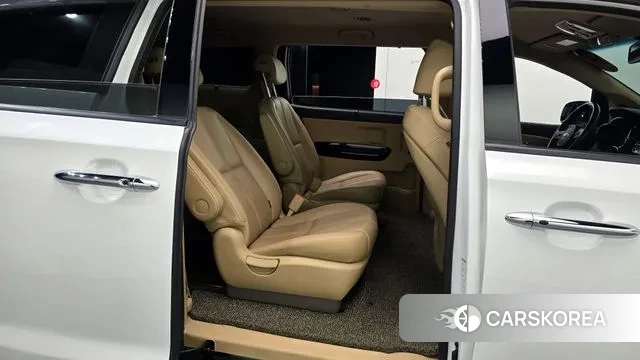 Kia The New Carnival 2018 Белый из Кореи, фото 4