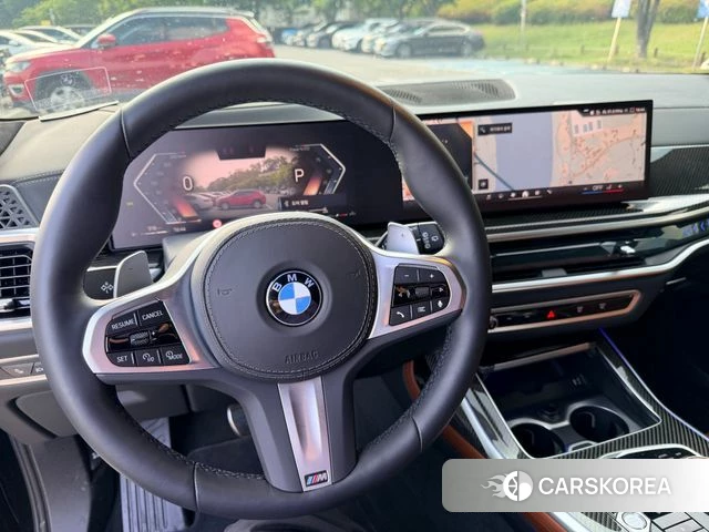 BMW X7 (G07) 2025 Черный из Кореи, фото 4