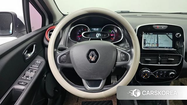 Renault Korea (Samsung) Clio 2018 Белый из Кореи, фото 4