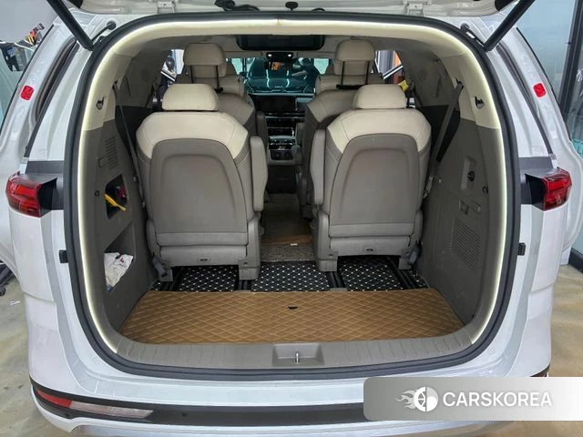 Kia Carnival 4th generation 2022 Белый из Кореи, фото 4