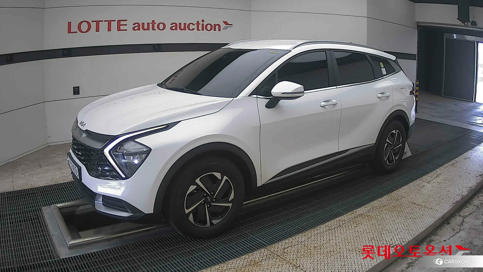 Kia Sportage Hybrid 2022 Snow White Pearl (optional) из Кореи, фото 4
