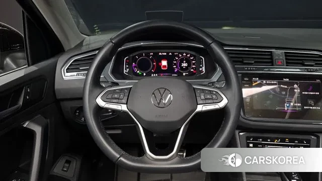 Volkswagen Tiguan second Generation 2023 Черный из Кореи, фото 4
