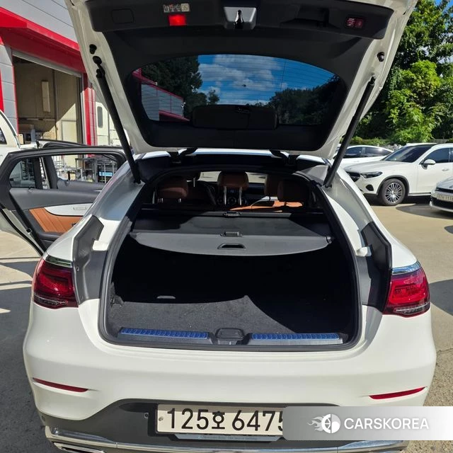 Mercedes-Benz GLC-Class X253 2023 Белый из Кореи, фото 4