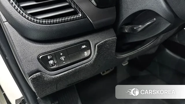 Kia Seltos 2021 Белый из Кореи, фото 4