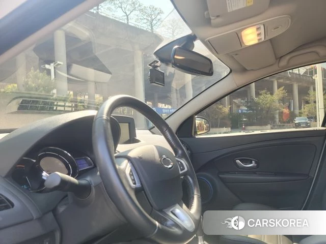 Renault Korea (Samsung) SM3 Z.E. 2019 Жемчужный цвет из Кореи, фото 4