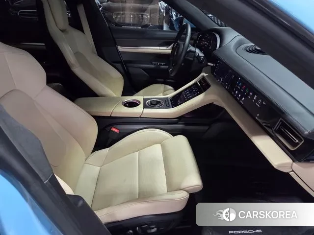 Porsche Taycan 2022 Небесно-голубой из Кореи, фото 4