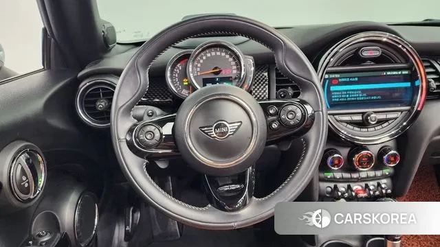 Mini Cooper S Convertible 2019 Небесно-голубой из Кореи, фото 4