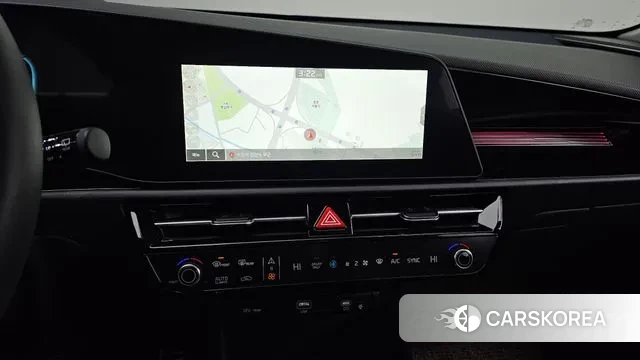 Kia Di Ol Nu Niro 2025 Белый из Кореи, фото 4