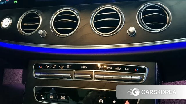 Mercedes-Benz E-Class W213 2022 Серый из Кореи, фото 4