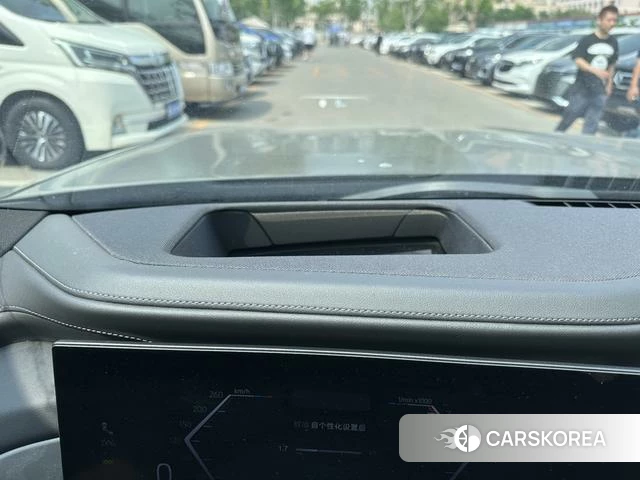 BMW 7 series 2023 Черный из Китая, фото 4