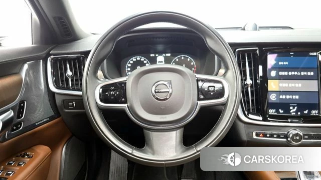 Volvo S90 2021 Серебряный из Кореи, фото 4