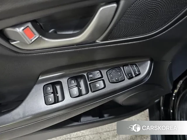 Hyundai Kona 2018 Черный из Кореи, фото 4