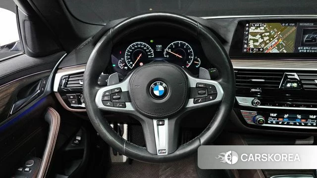 BMW 5 Series (G30) 2019 Белый из Кореи, фото 4