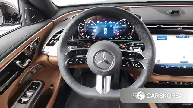 Mercedes-Benz E-Class W214 2025 Черный из Кореи, фото 4